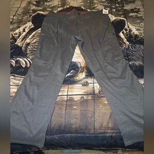 Wrangler Men's Relaxed Jeans - Gray